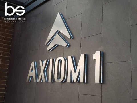 อักษรไฟออกหลัง